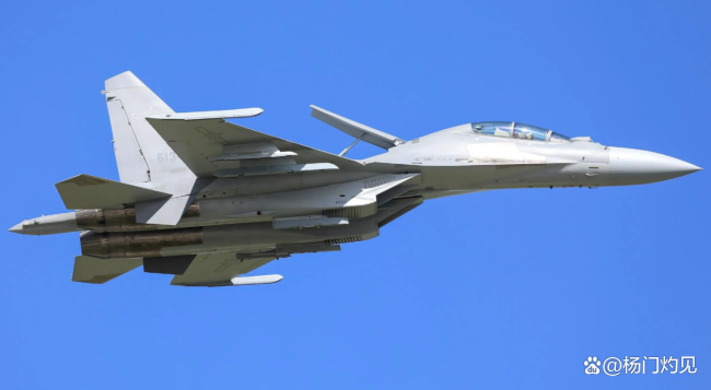 歼20战机编队到底驱逐了哪种战机 美军F-35被逼退