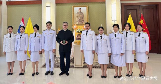 民调暴跌 佩通坦是否大势已去 政治操弄难撼根基