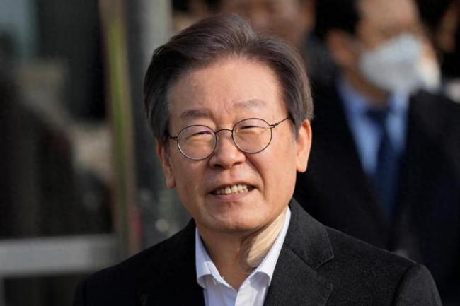 大V：李在明相比尹锡悦手段老练很多 重民生稳经济