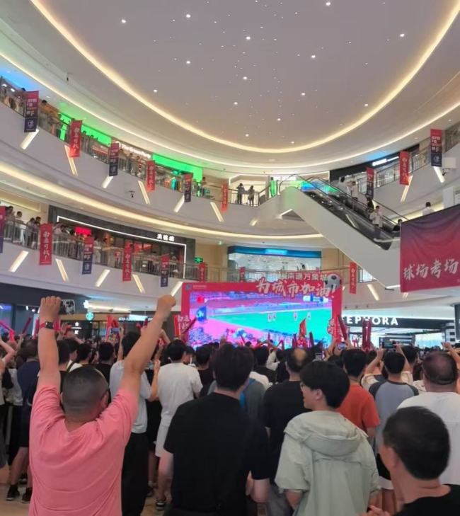 苏超赛场上南通为什么火爆出圈 全城狂欢点燃激情