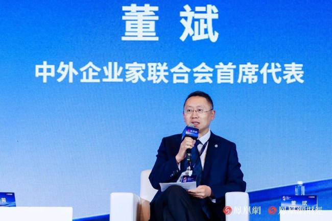 董斌：中企外派領(lǐng)導(dǎo)要懂外語，很多國際會議質(zhì)量被迫取決于翻譯水平 雙語能力成關(guān)鍵