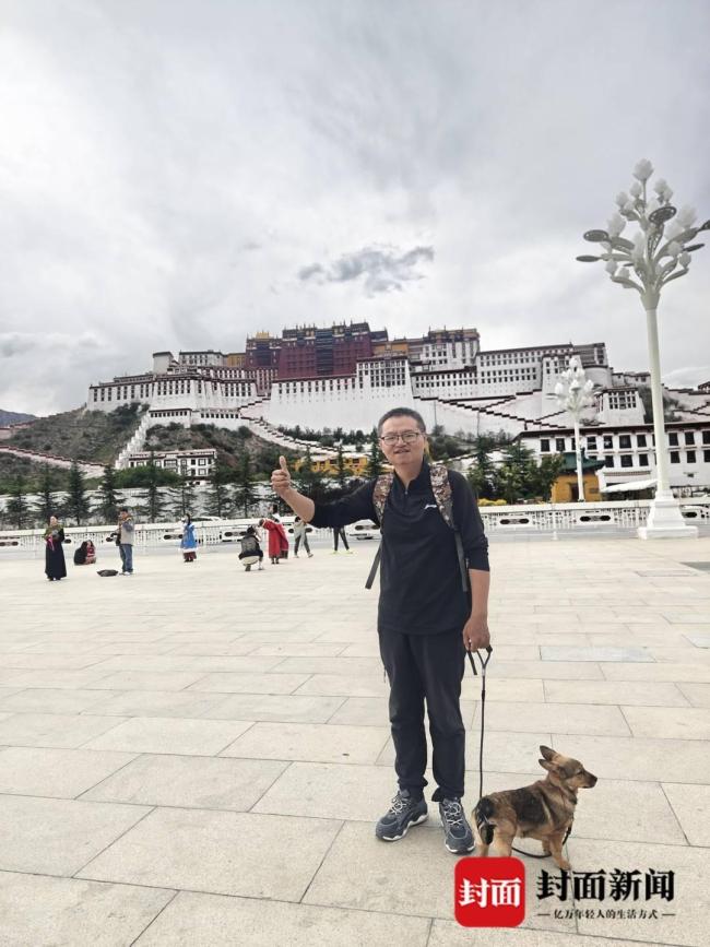小伙徒步93天2400公里到西藏 与小狗共赴梦想之旅