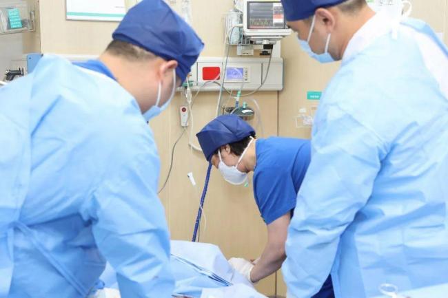 19歲男孩看五哈兩天兩夜進了ICU