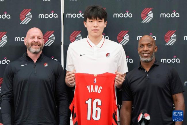 杨瀚森有望出战8月男篮亚洲杯 展现天赋潜力
