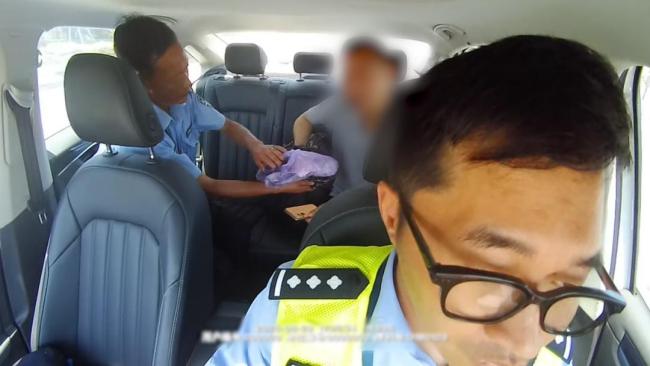 民警2小時極限攔截被騙錢款 反詐行動守護(hù)民眾財產(chǎn)
