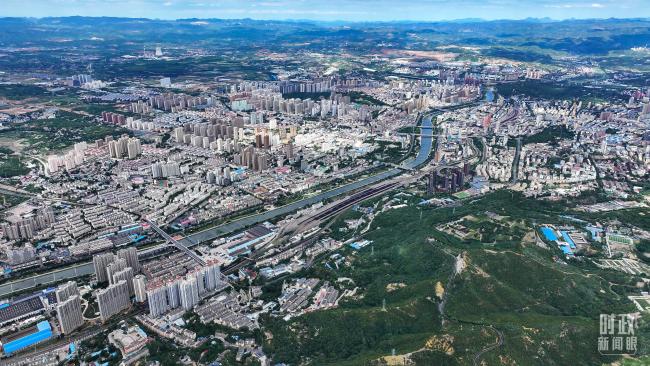 时政新闻眼丨如何率先蹚出一条新路，习近平山西考察作出部署