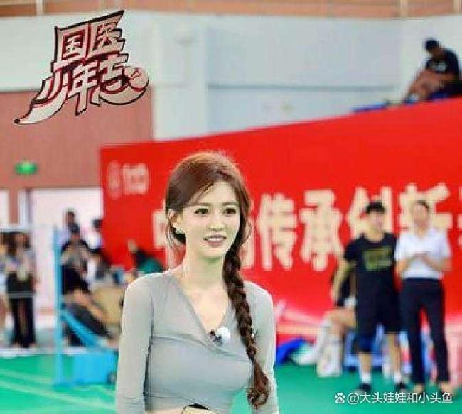 徐璐打羽毛球身材太吸睛！《国医少年志》背后全是惊喜！