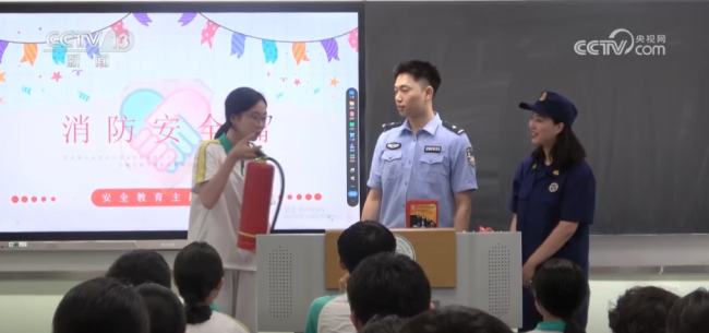 多措并舉抓實暑期安全教育 為學(xué)生系好暑期安全帶