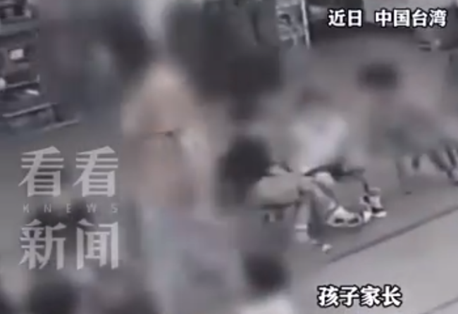 臺灣一私立幼兒園驚現(xiàn)暴力虐童 扯手臂拖行