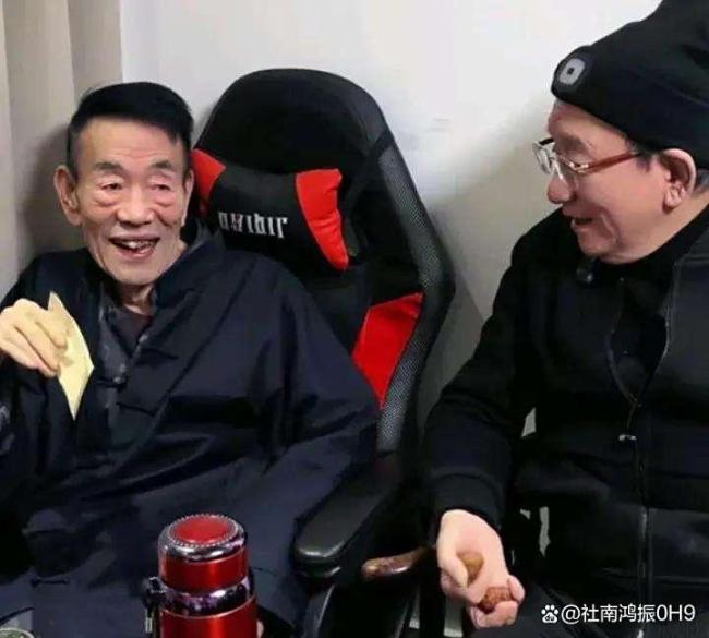 馮鞏缺席楊少華葬禮引爭議