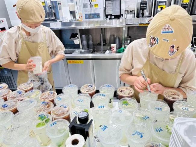 外賣大戰(zhàn)第一批受害者出現(xiàn)了 健康隱患浮現(xiàn)