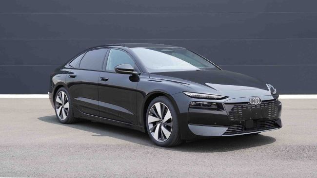 國產(chǎn)奧迪A6L e-tron實(shí)車