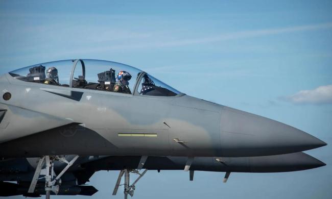 美軍欲建立對華空中優(yōu)勢？F15終極改進型部署沖繩