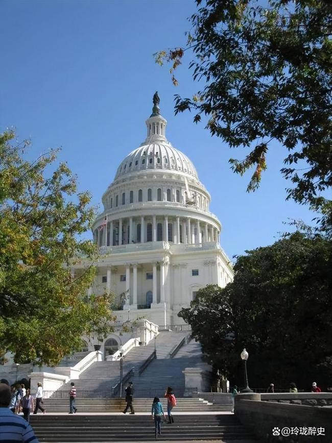 特朗普为何对中国放低了姿态 争取访华机会