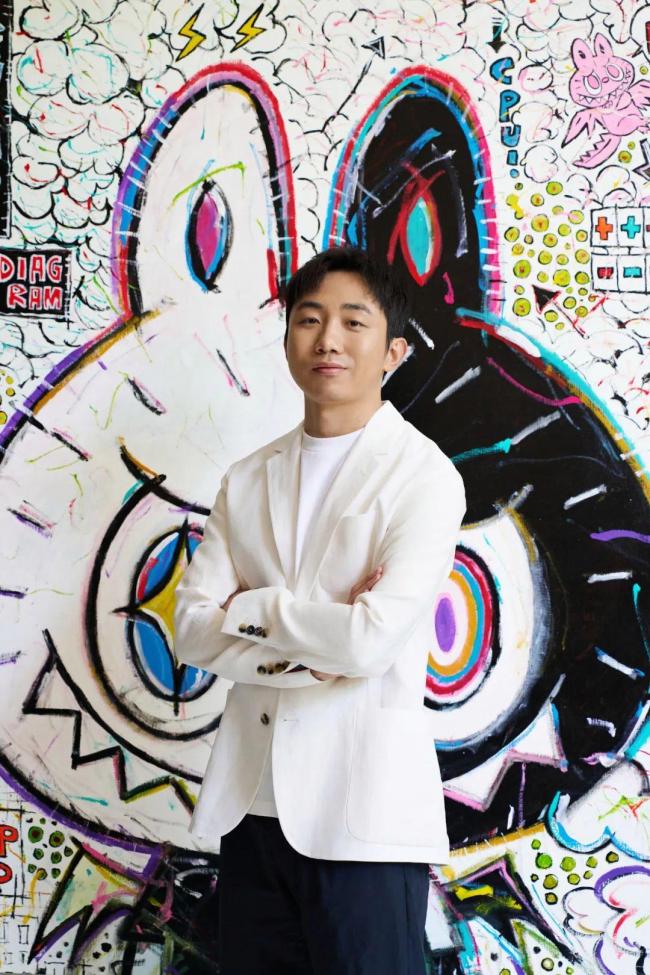 人民日报访泡泡玛特创始人王宁