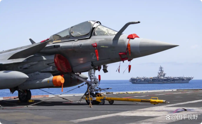 法航母编队在南海谨慎表现有何意味 遭遇中国海军强势围观