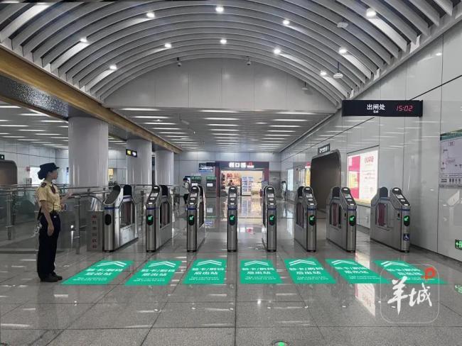 广州地铁将试点闸机常开门模式 提升通行效率