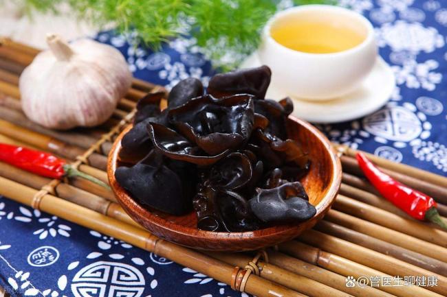 细菌爆表但又常被忽略的 4 种食品，望望你中招了几个 雪柜里的隐患