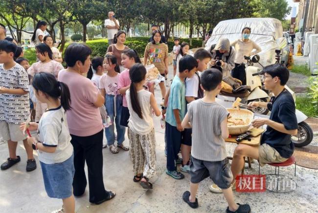 95后研究生卖烧饼爆火