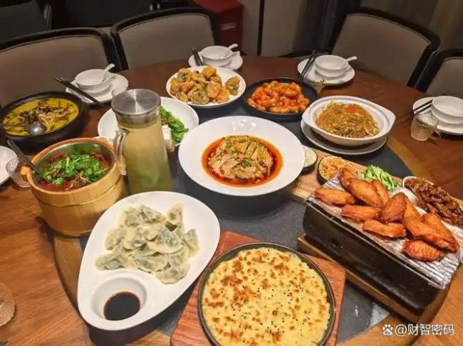 该酒店以宣誓的话命名。内部人士：这是所有者