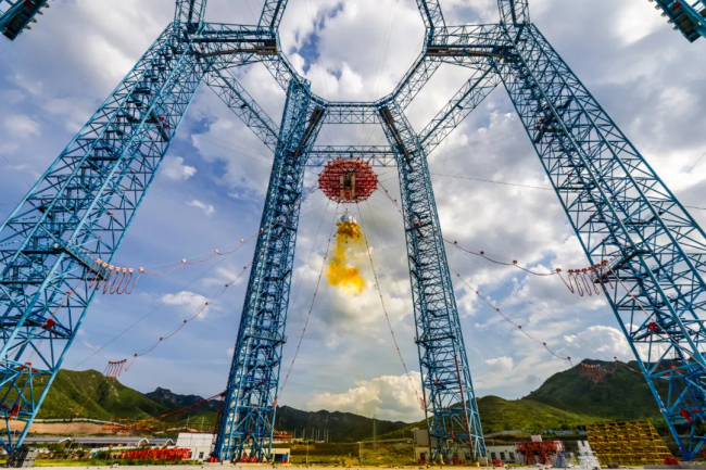 我国载人月球探测取得新突破 着陆起飞试验成功