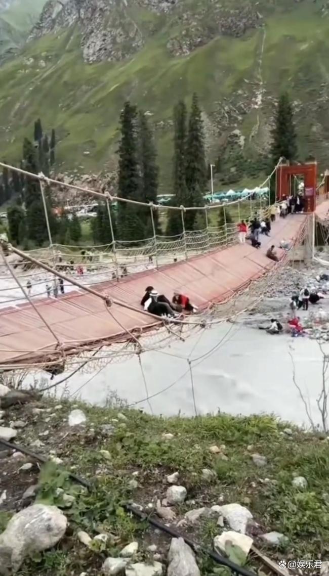 景区桥索断裂军人现场救援多人 悲剧重演引深思