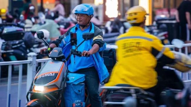 4個(gè)月燒光幾百億，史上最貴外賣大戰(zhàn)，到底誰是贏家？