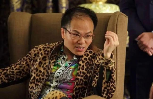 导演郑某峰涉嫌猥亵儿童，已被批捕