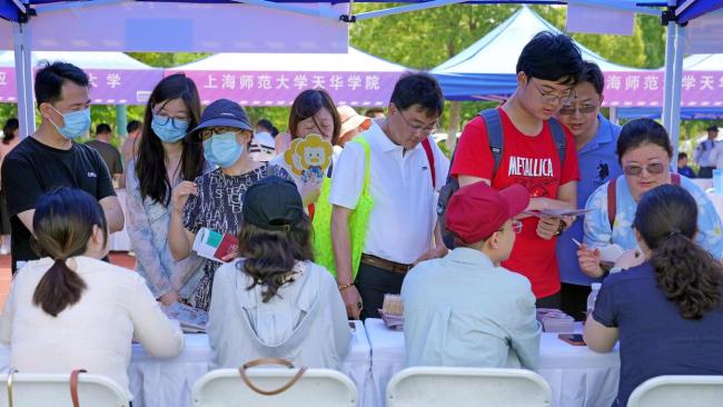 多地民办高校招生招不满