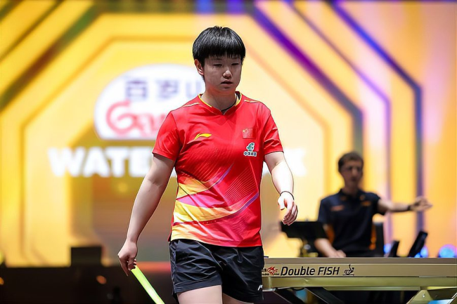 伊藤美誠(chéng)流鼻血孫穎莎幫解釋 家庭情感與專(zhuān)業(yè)支持的較量