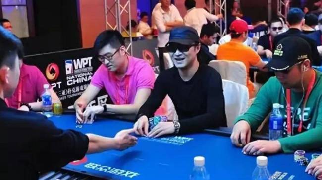 曝某天王酒店有专属通道到赌场 揭秘明星赌客的隐秘生活