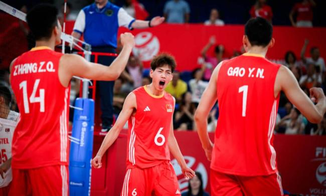 中国女排晋级16强 主帅为何并不轻松 主场压力与细节挑战