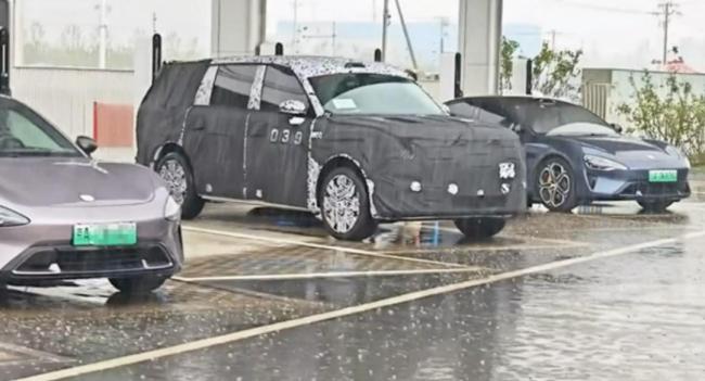 小米的新车公开了，YU9延长范围SUV将尽快推出