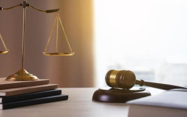 男子砍伤儿子生父刑释后被索赔12万 亲子鉴定引发悲剧