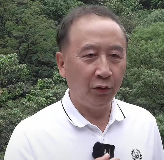 《举起手来》第三部来了 爷青回