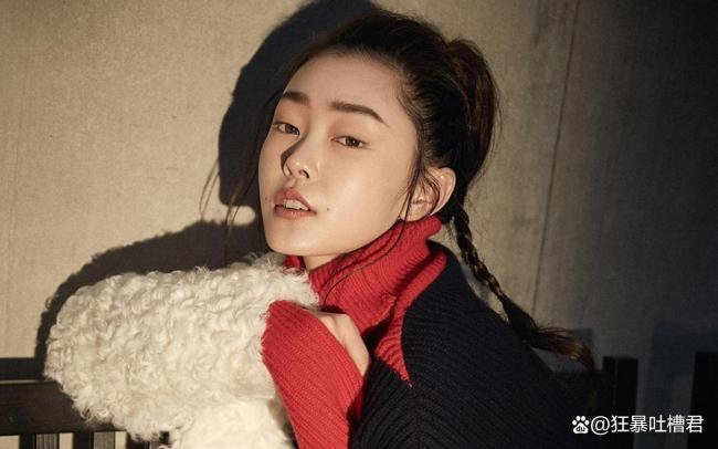 李雪琴对宋轶洁癖了如指掌 消毒仪式引热议