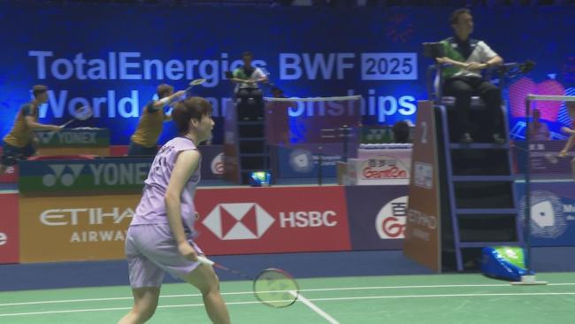 陈雨菲挺进羽毛球世锦赛八强 轻松战胜对手