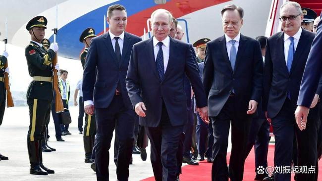 普京在天津的一天