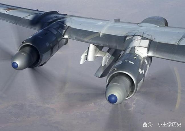 专家谈惊雷-1导弹首次亮相阅兵式 补齐空基核力量短板