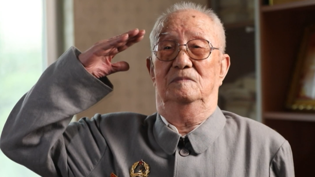 这6位与总书记握手的老战士是谁?