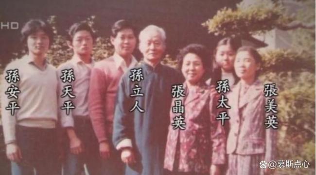 被软禁33年的孙立人病逝后留遗言：不葬大陆，棺材不入土