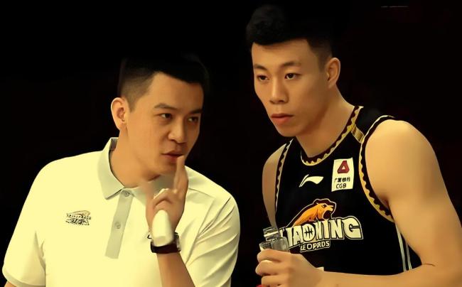 张镇麟辟谣与杨鸣不和：杨导嘱咐多学习