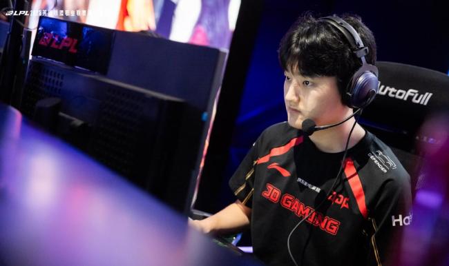 BLG对战JDG 季后赛揭幕战看点十足