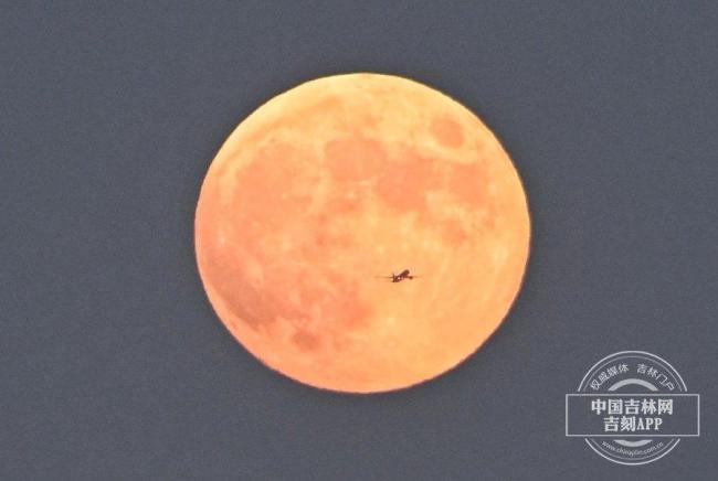 月食壮观天象将上演