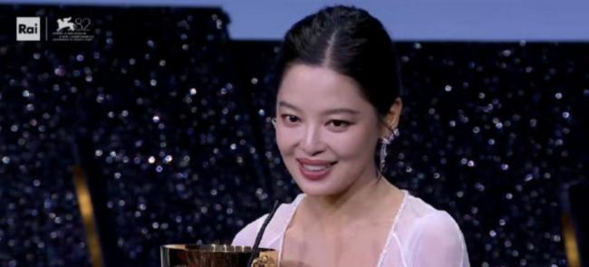 辛芷蕾曾说想做国际巨星 梦想成真威尼斯封后