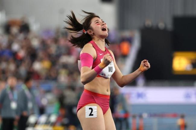 吴艳妮填补中国女子短跨十年空白 再现世锦赛舞台