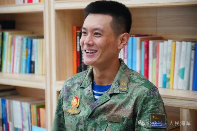 刷屏全網的“最帥兵哥”，是他！