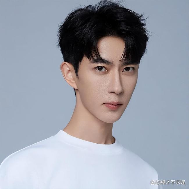 杨幂悲伤发文悼念于朦胧，娜扎张凯丽张云龙不舍，多位同届快男悼念
