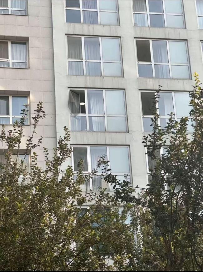 2013快男悼念于朦胧 娱乐圈哀思涌动