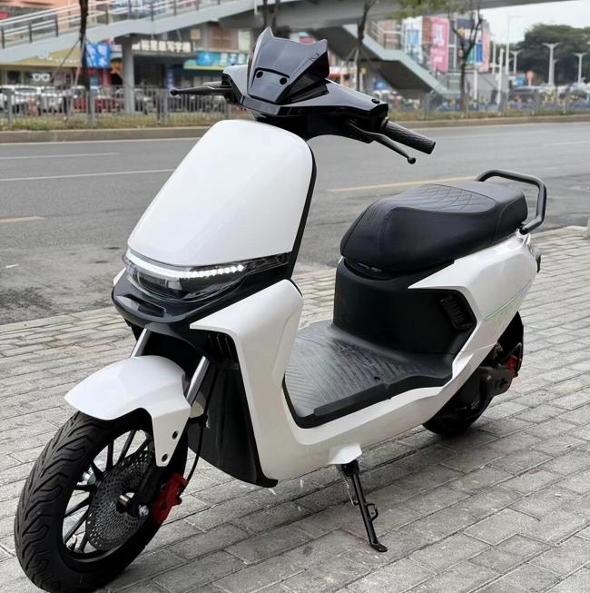 电动车新国标实施旧车反涨价 新车缺货旧车成稀缺